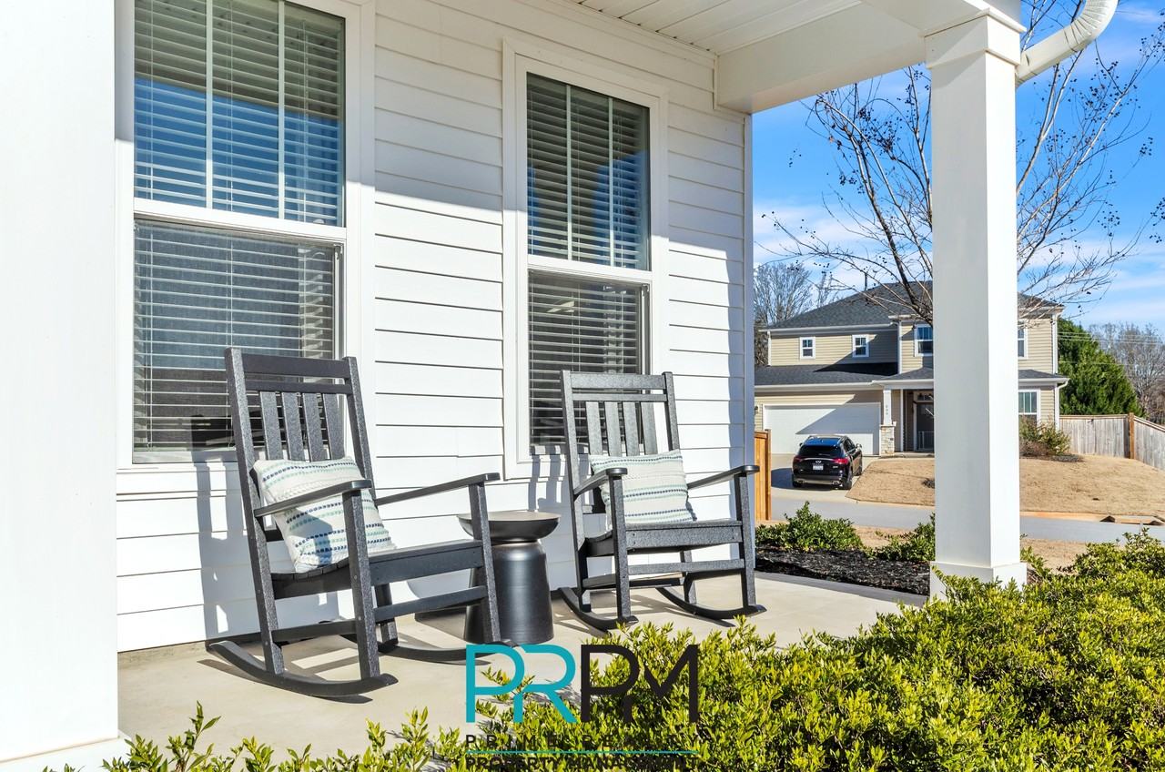 412 Granbury Dr #1 - Photo 3 of 30