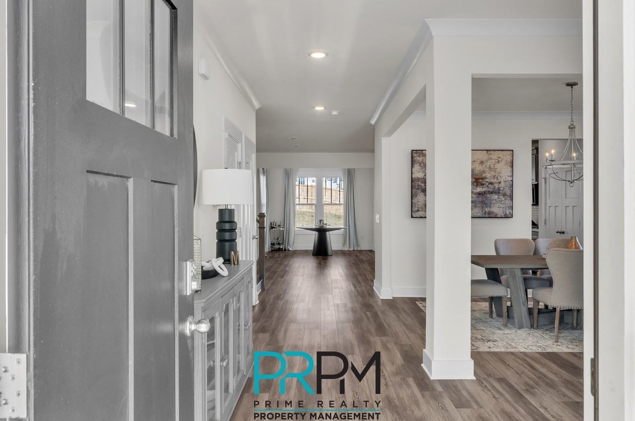 412 Granbury Dr #1 - Photo 4 of 30