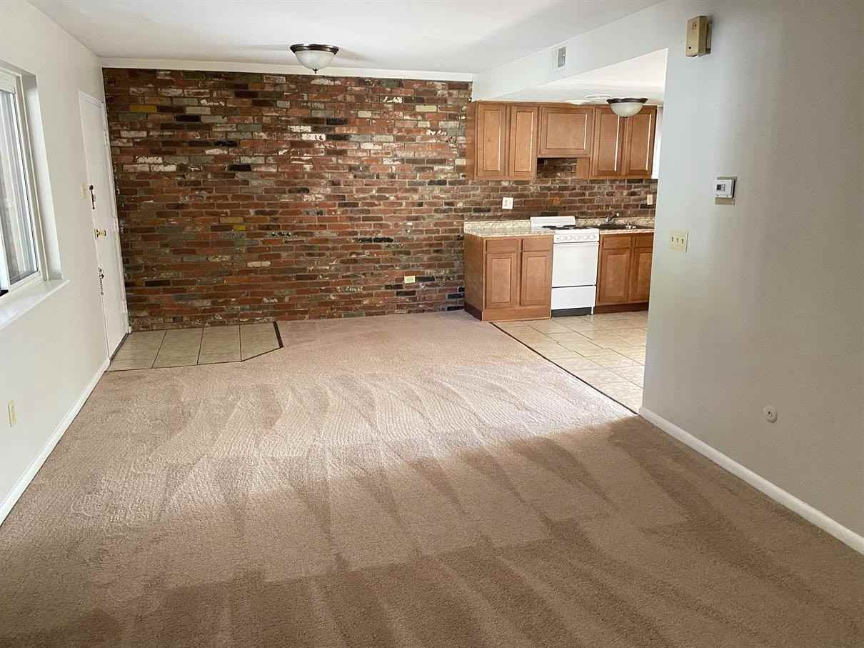 285 MOON CLINTON ROADAPT 4 #4 - Photo 2 of 7