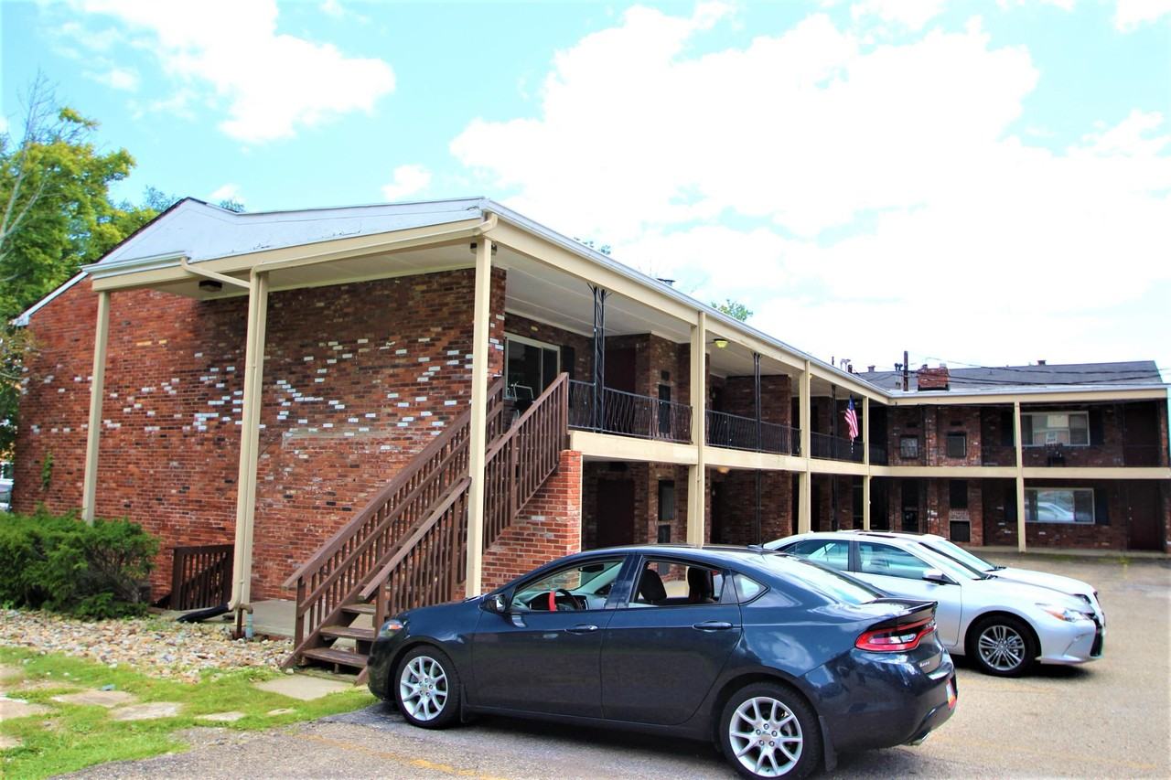 285 MOON CLINTON ROADAPT 4 #4 - Photo 6 of 7