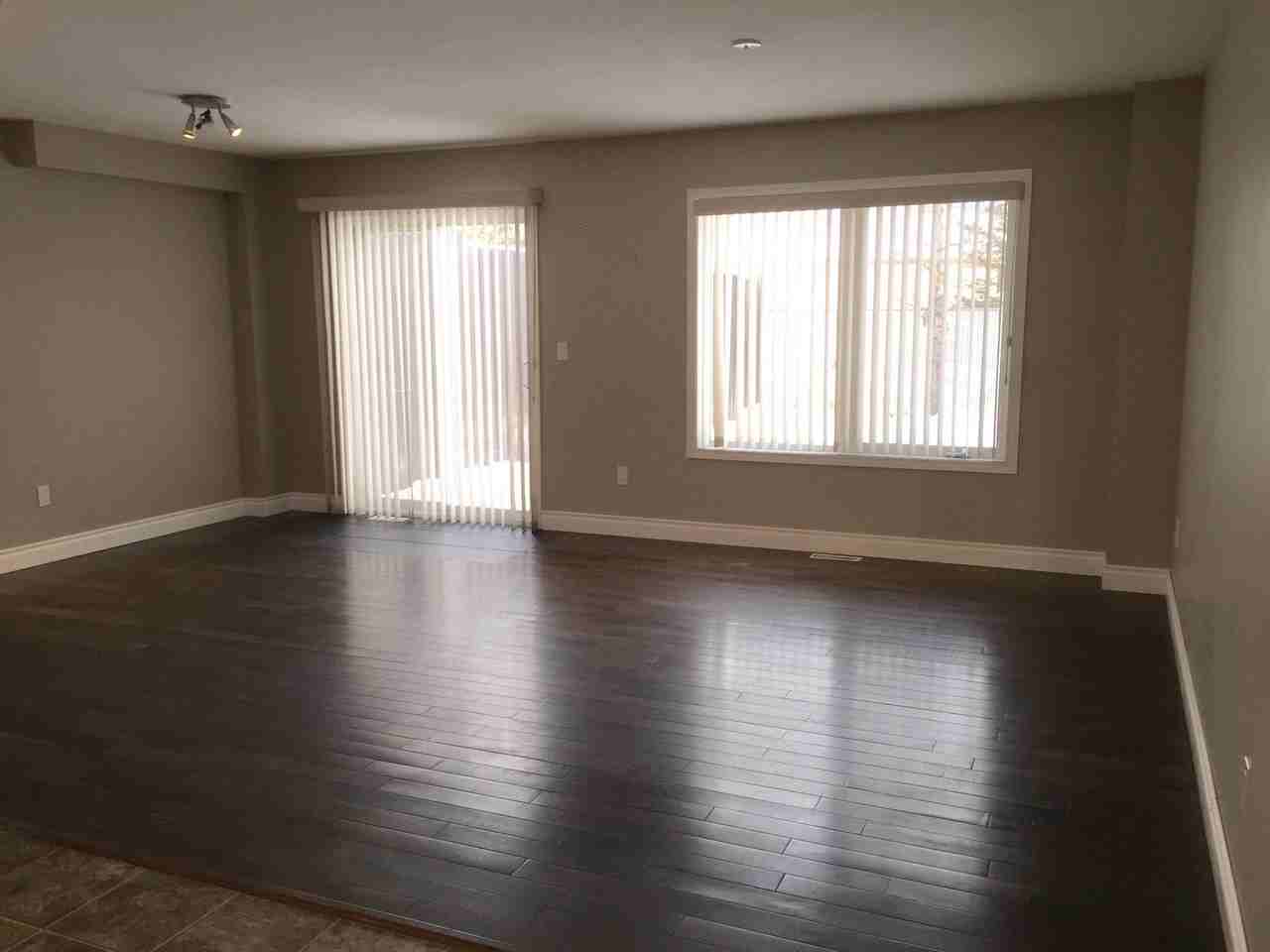 7916 88 Ave #7916 - Photo 2 of 9