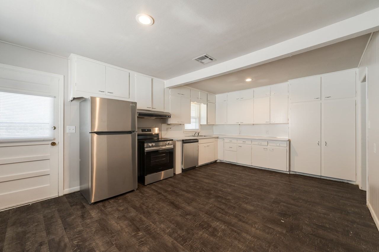 1709 S Dille Ave #1 - Photo 5 of 19