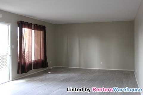 240 Old Litchfield Rd #208 - Photo 3 of 13