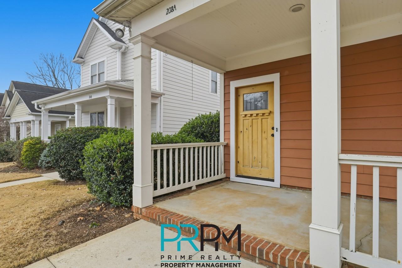 208 Anderson St #1 - Photo 3 of 26