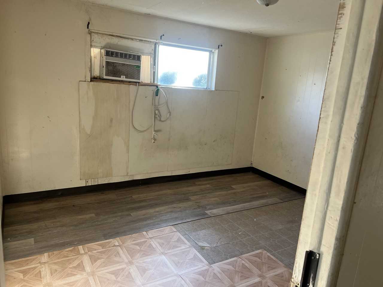 505 W Hubbard Ave #10 - Photo 7 of 13