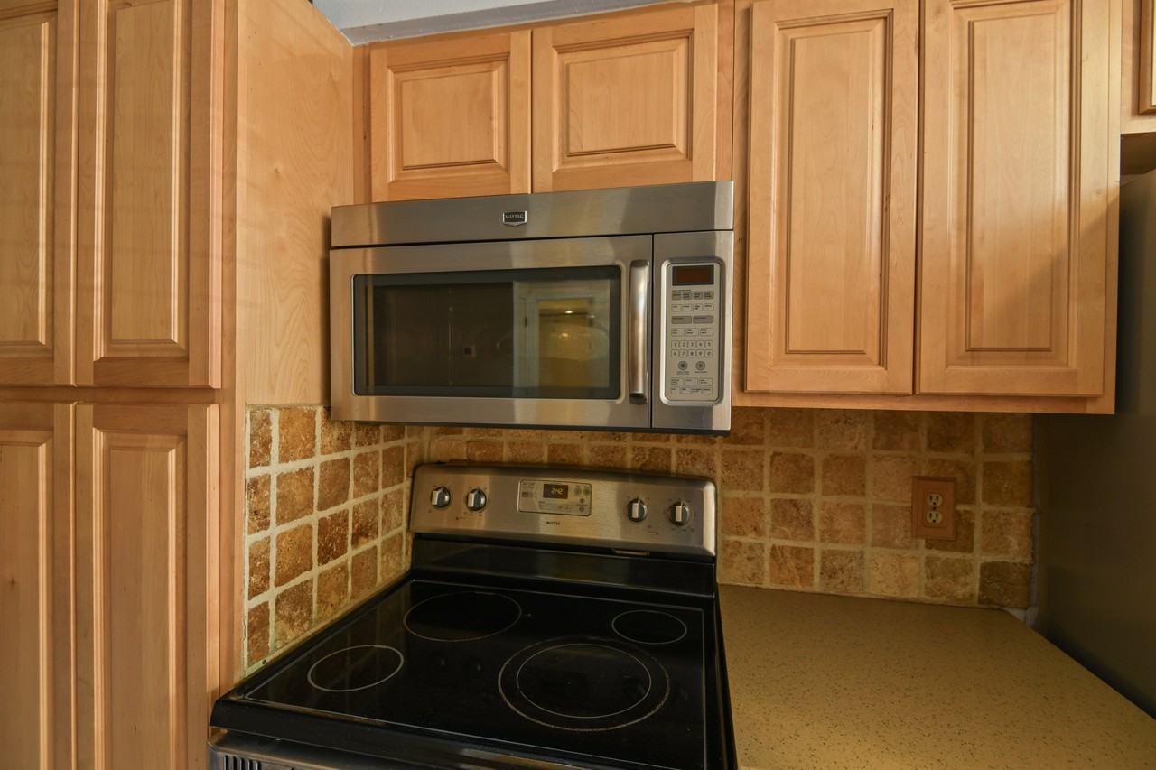 3608 Bay Ct #1 - Photo 7 of 17