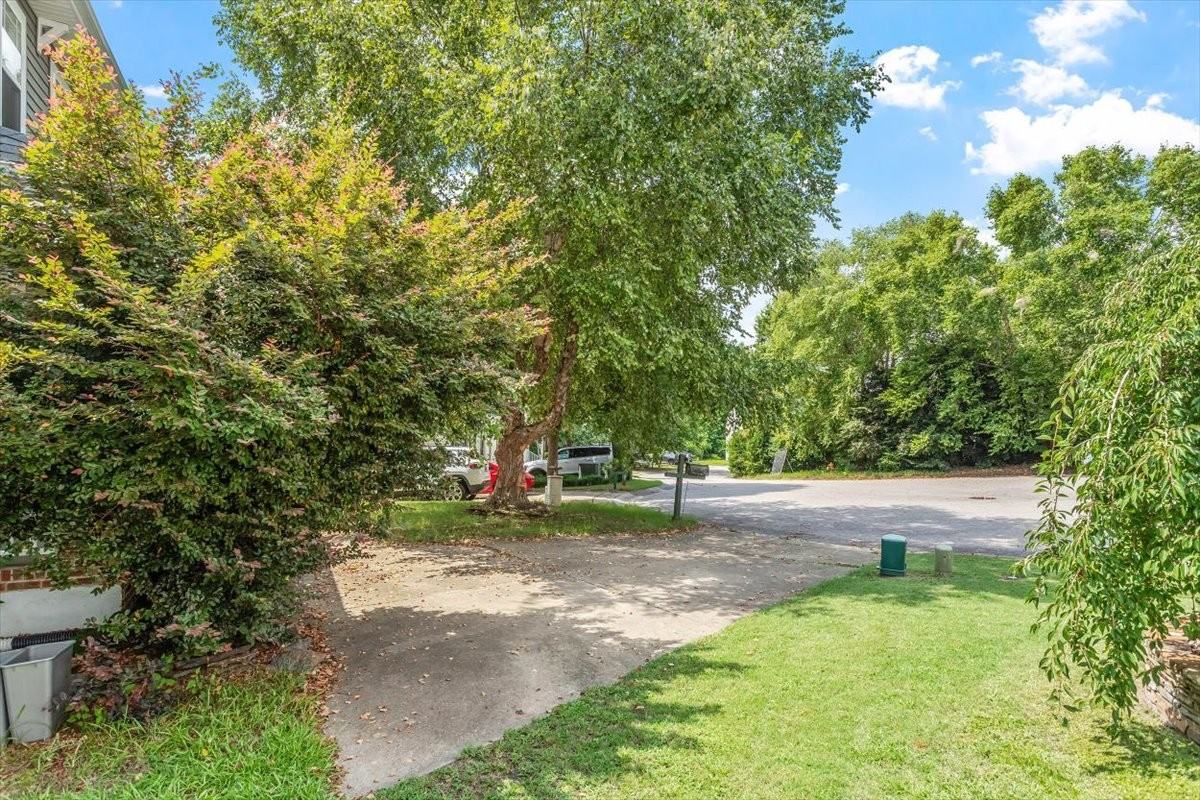 2396 Sapphire Valley Dr #1 - Photo 3 of 22