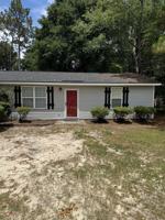 featured image of 1210 / 1212 Whites Circle - 1210 #1210