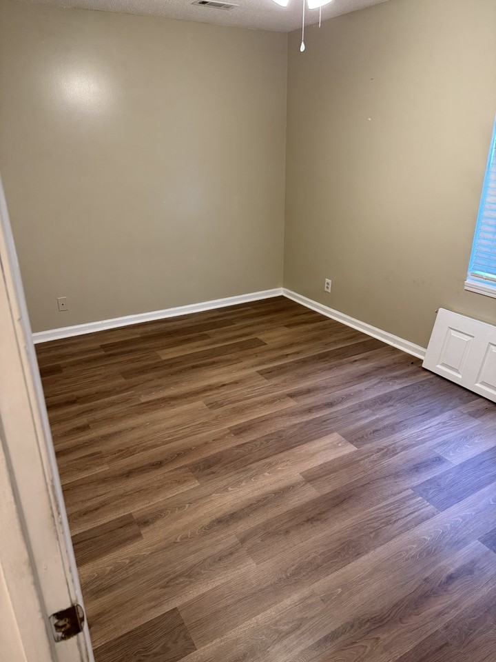 1210 / 1212 Whites Circle - 1210 #1210 - Photo 7 of 7