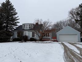 featured image of 1811 E Willoughby Rd #1