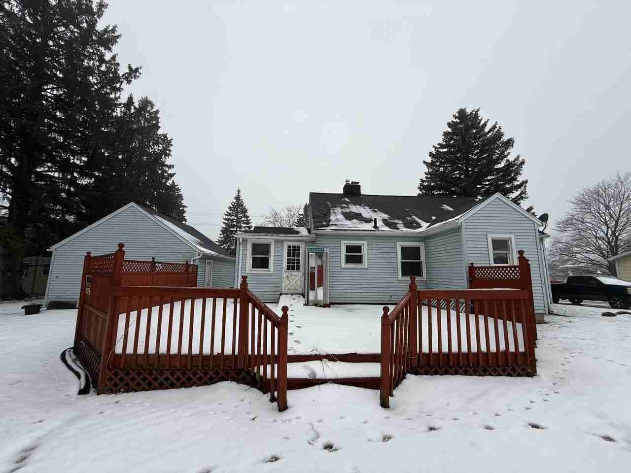 1811 E Willoughby Rd #1 - Photo 2 of 2