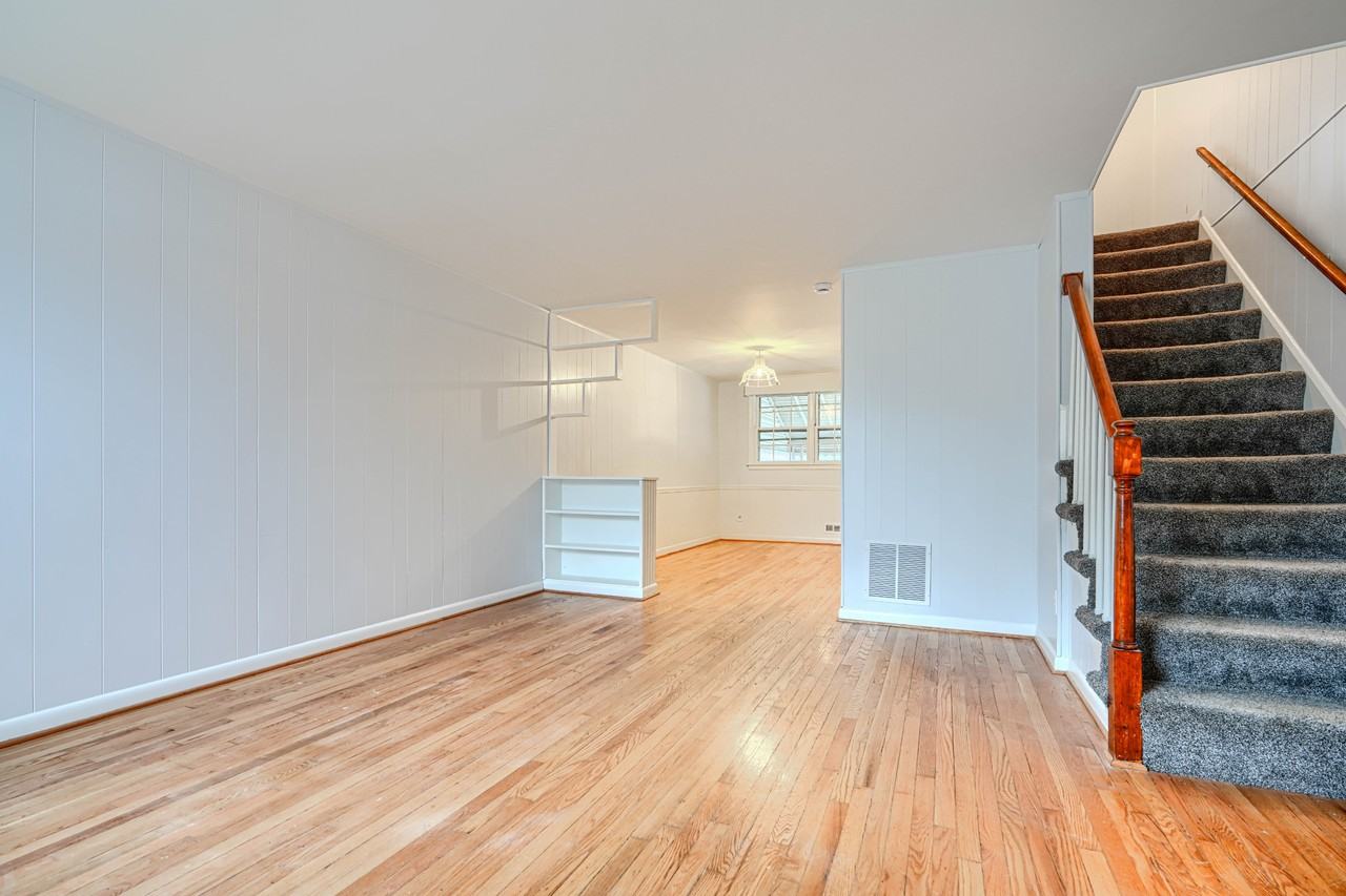 414 Westfield Rd #1 - Photo 2 of 11