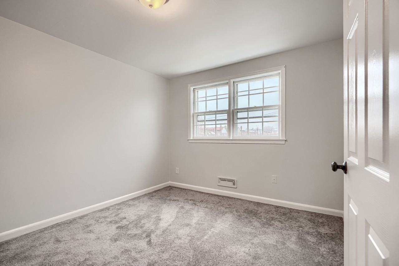 414 Westfield Rd #1 - Photo 7 of 11