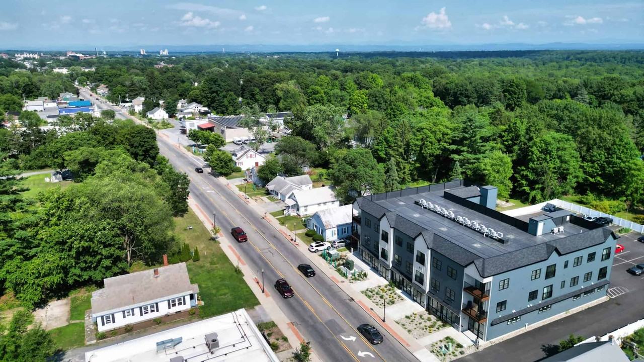 80 Main St #312 - Photo 6 of 10