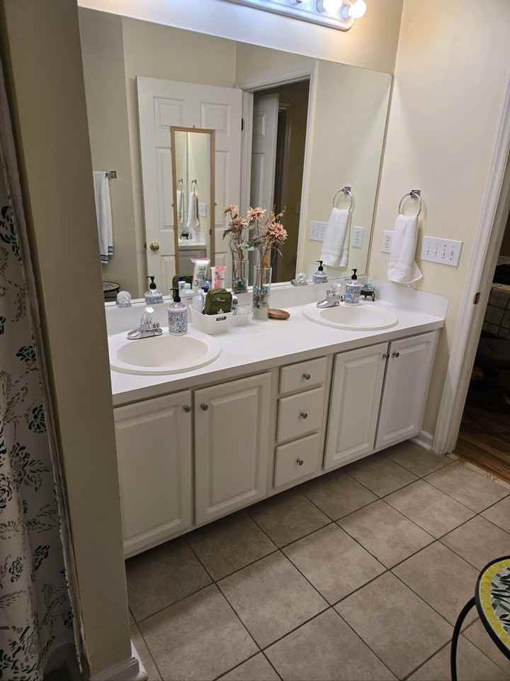 2837 Bridgeport Dr #1 - Photo 6 of 12