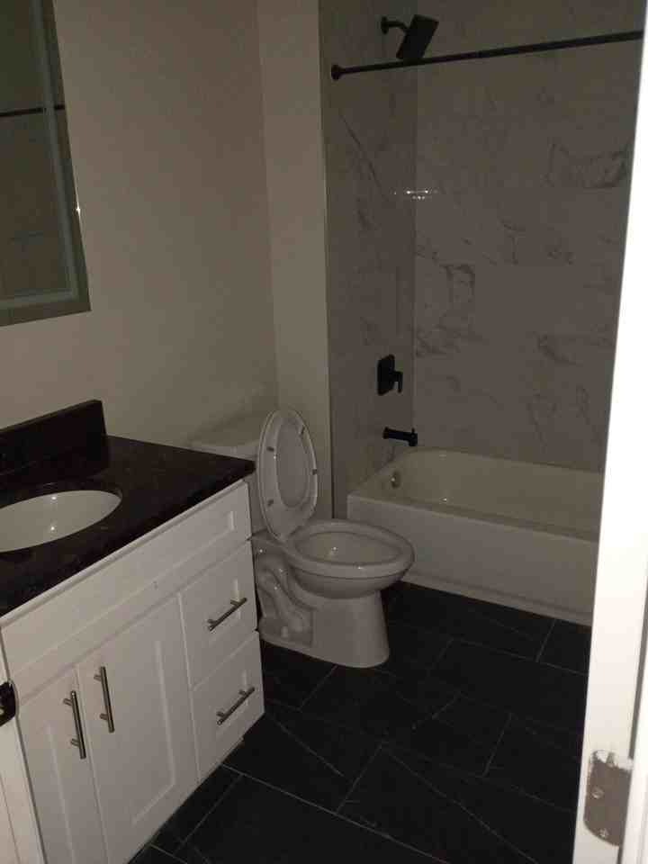 3016 E Thompson St - Photo 4 of 5