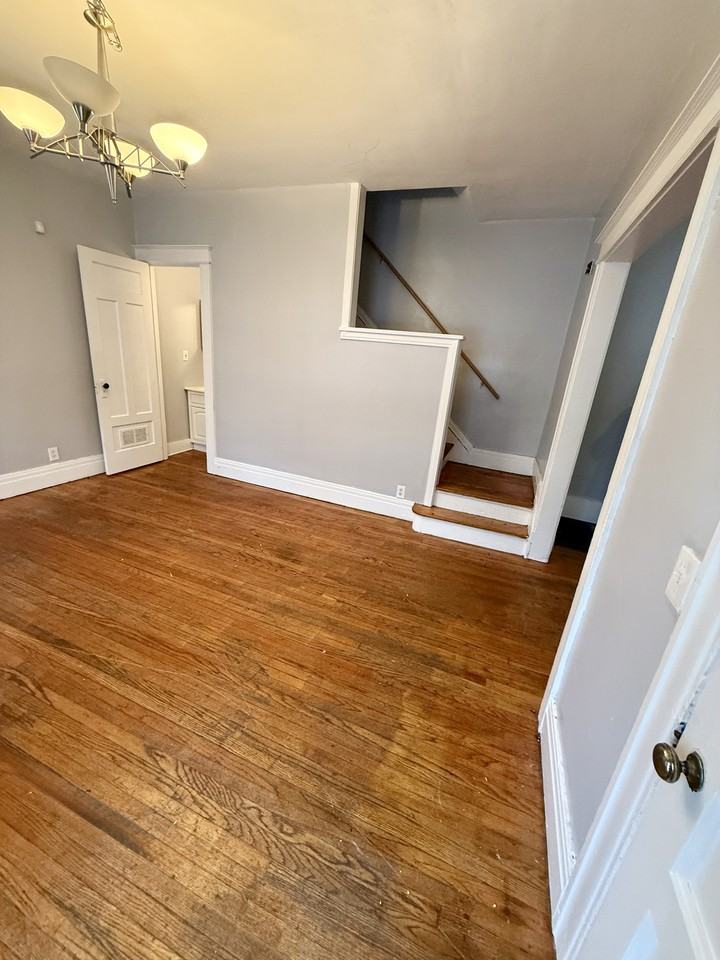 1007 Dewey Ave #1007 - Photo 7 of 28