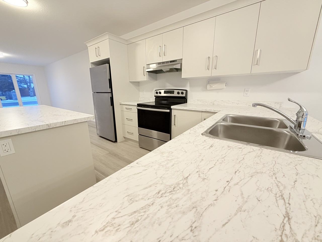 3250 River St #3 - Photo 2 of 10