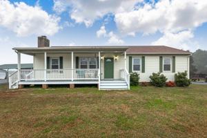 featured image of 3012 Fielding Rd #1