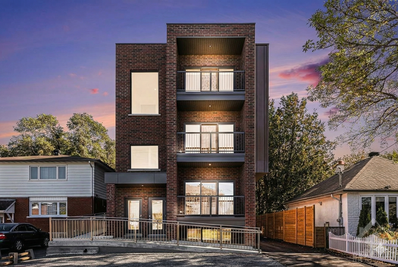 1260 Dorchester Ave #8 - Photo 3 of 10