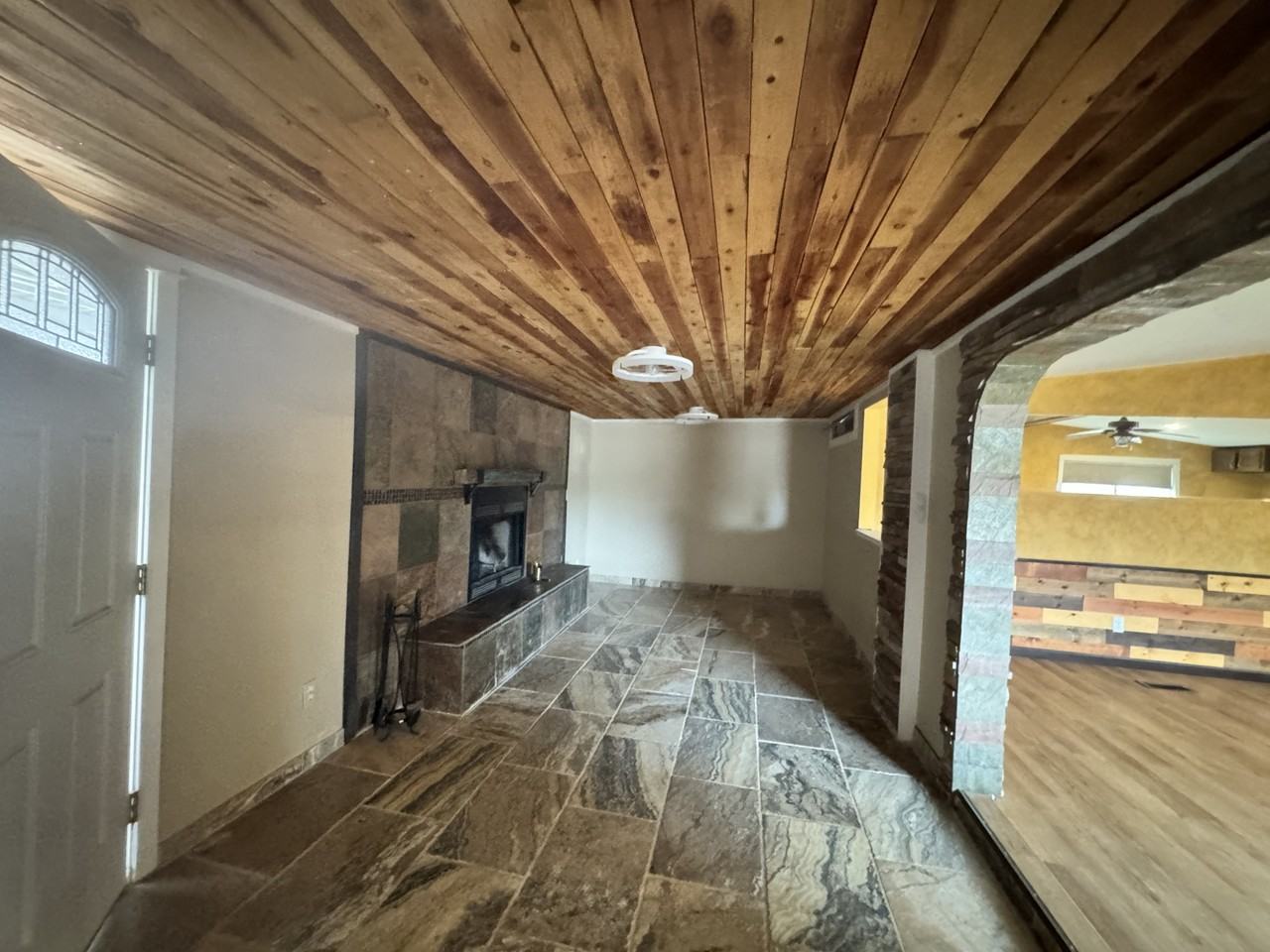 4329 S River Valley Ct #1 - Photo 2 of 10