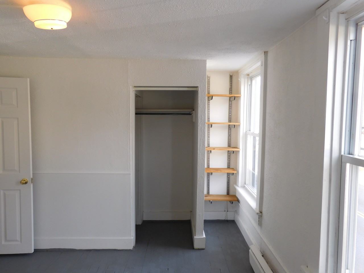 145 King George St #1 - Photo 5 of 16