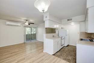 1511 Shoal Creek Blvd #F - Photo 1 of 1