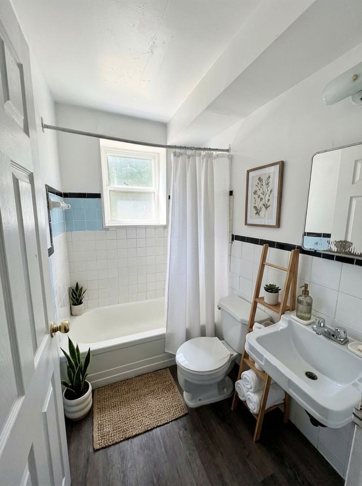 165 Godfrey Drive #one - Photo 5 of 7