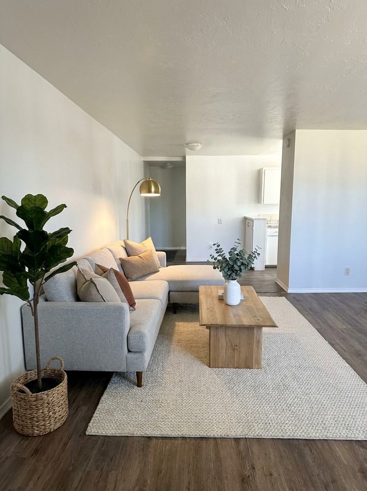 165 Godfrey Drive #one - Photo 7 of 7