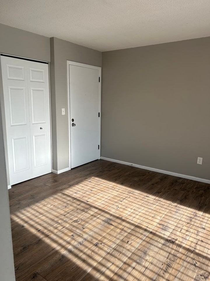 Gervais Lakes Apartments - Photo 3 of 10