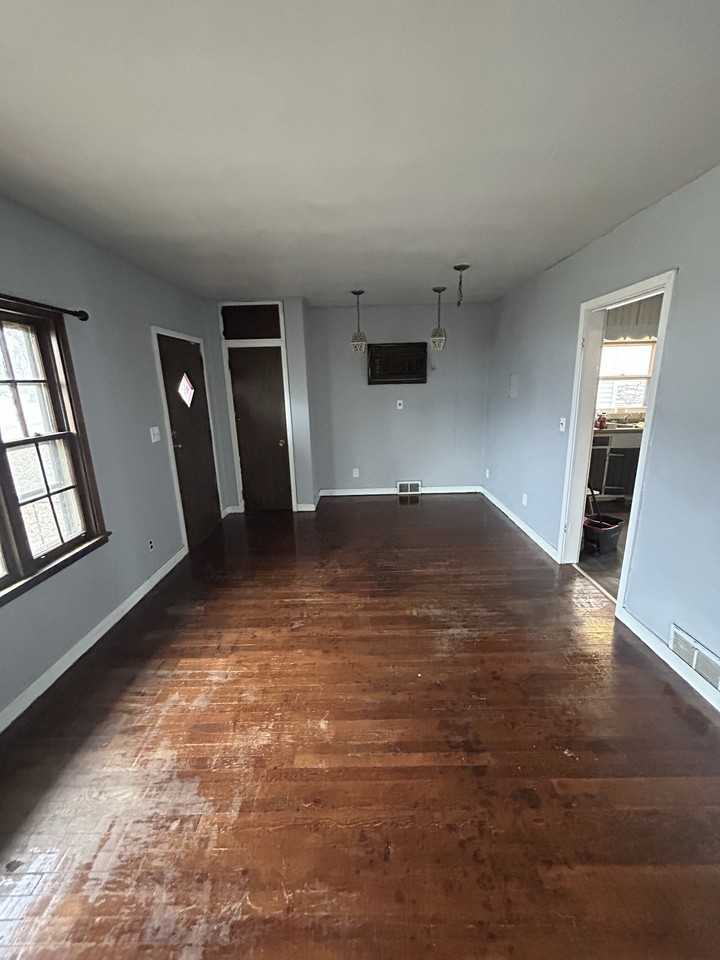 1615 Iowa Ave #1 - Photo 2 of 15