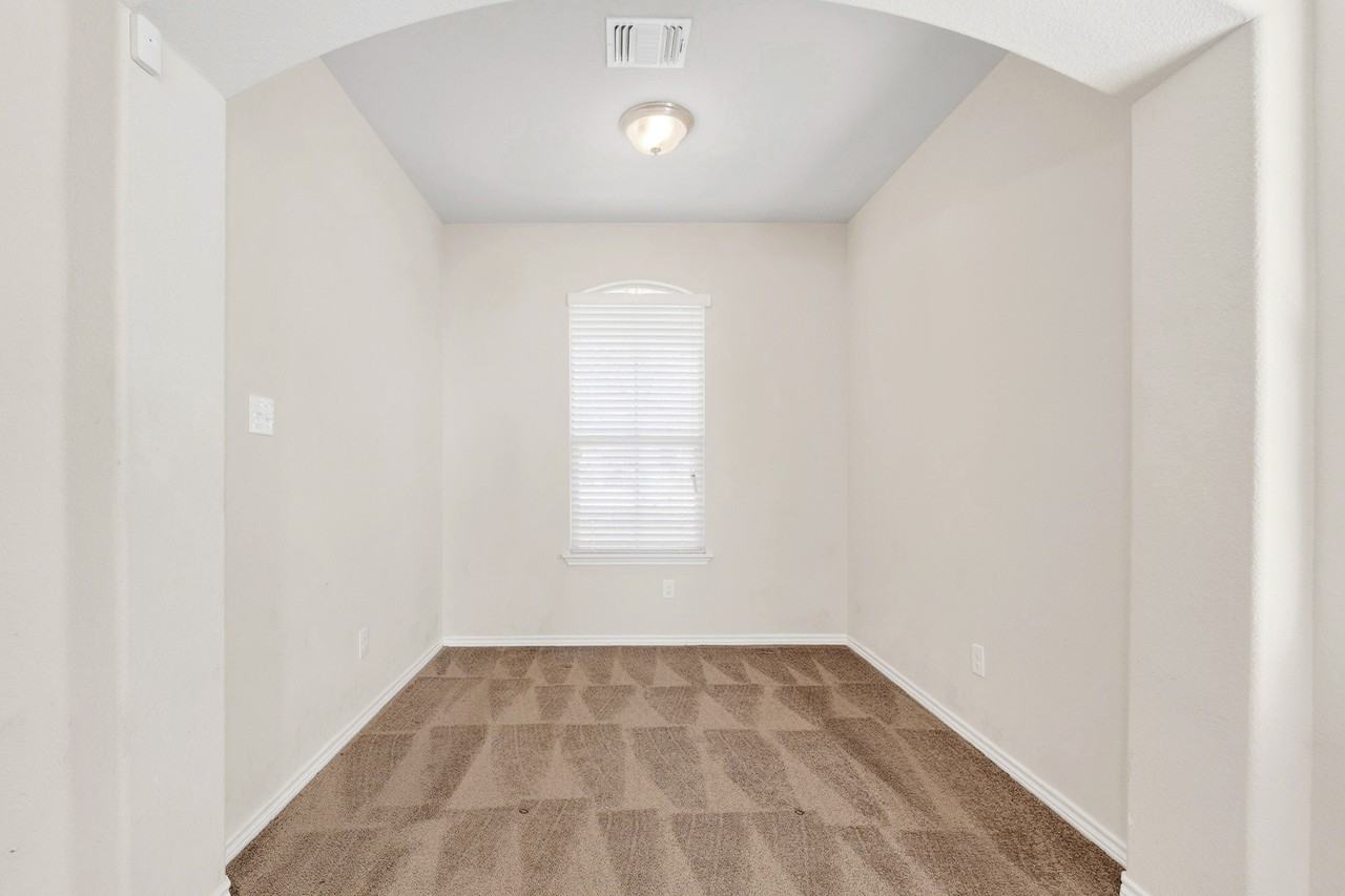 6408 Tanzanite Dr #1 - Photo 7 of 17