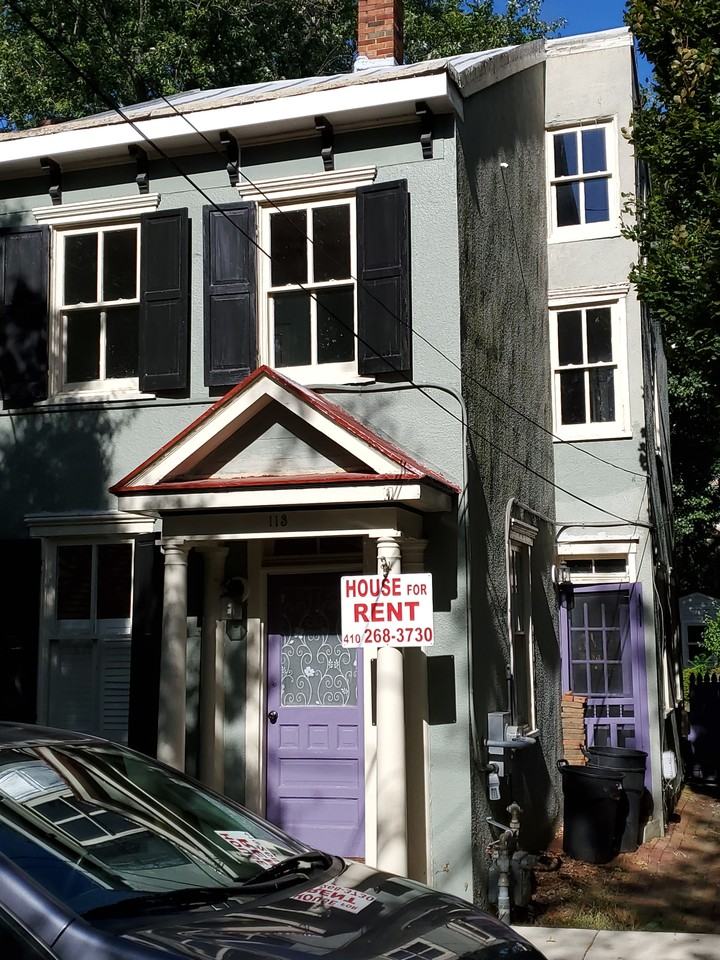 113 Charles St #1 - Photo 4 of 21