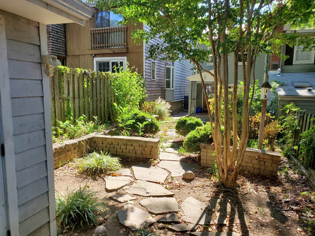 113 Charles St #1 - Photo 7 of 21