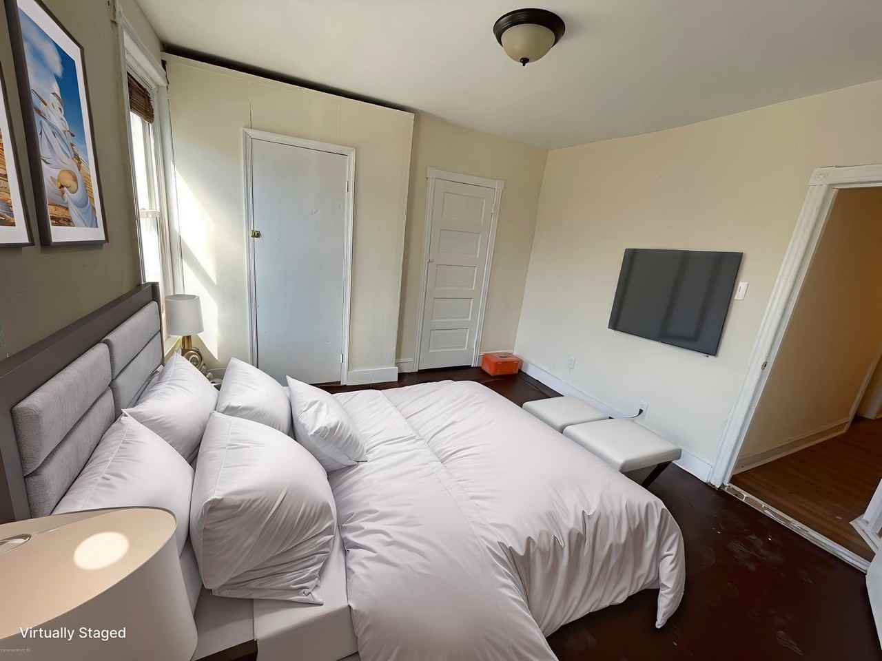 735 W Russell St #1 - Photo 3 of 8