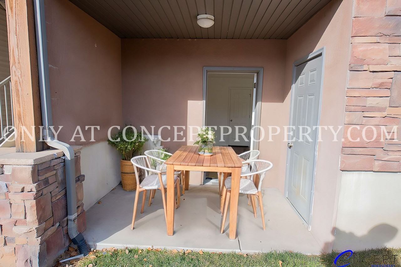 374 East 5450 South - Photo 7 of 50