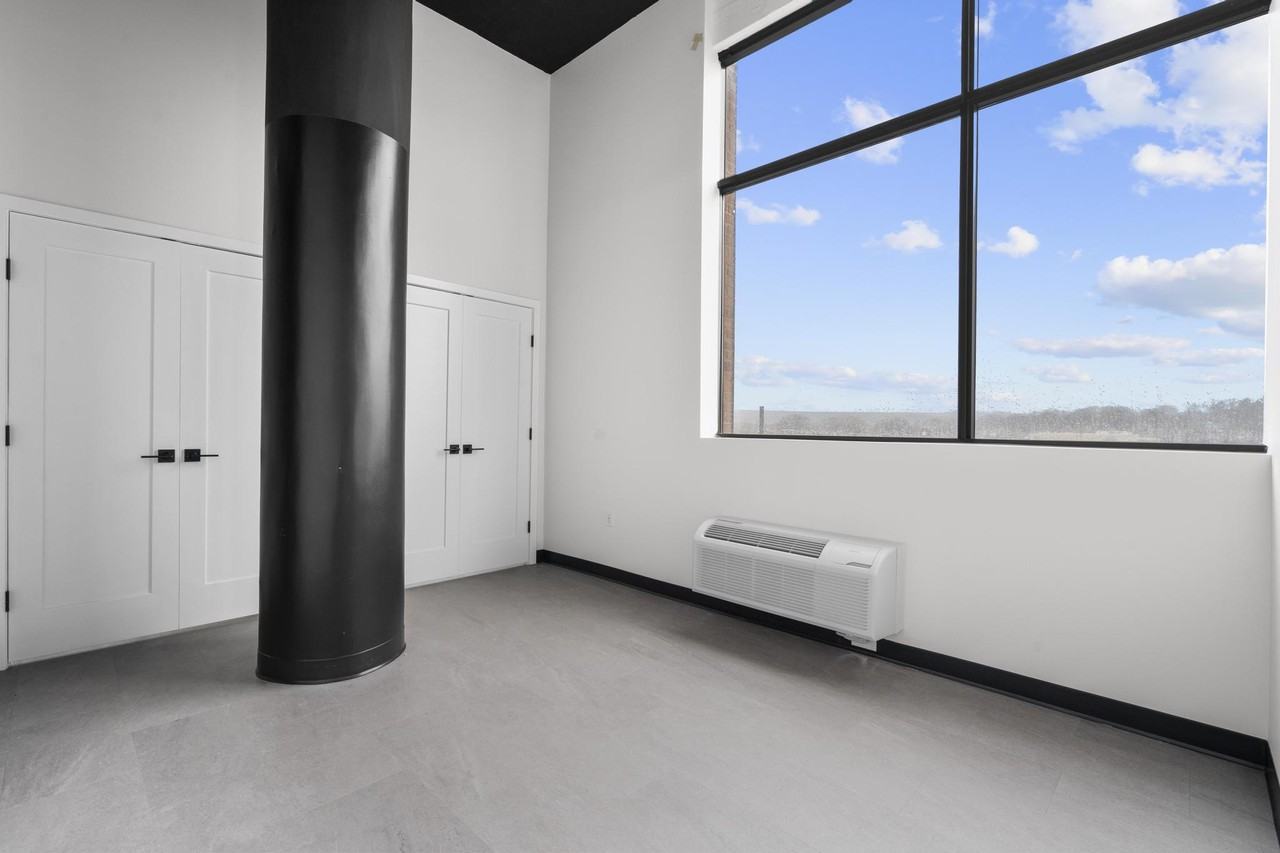 495 Myrtle St #514 - Photo 2 of 10