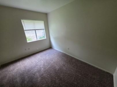 751 Sylvester Way #5 - Photo 3 of 9