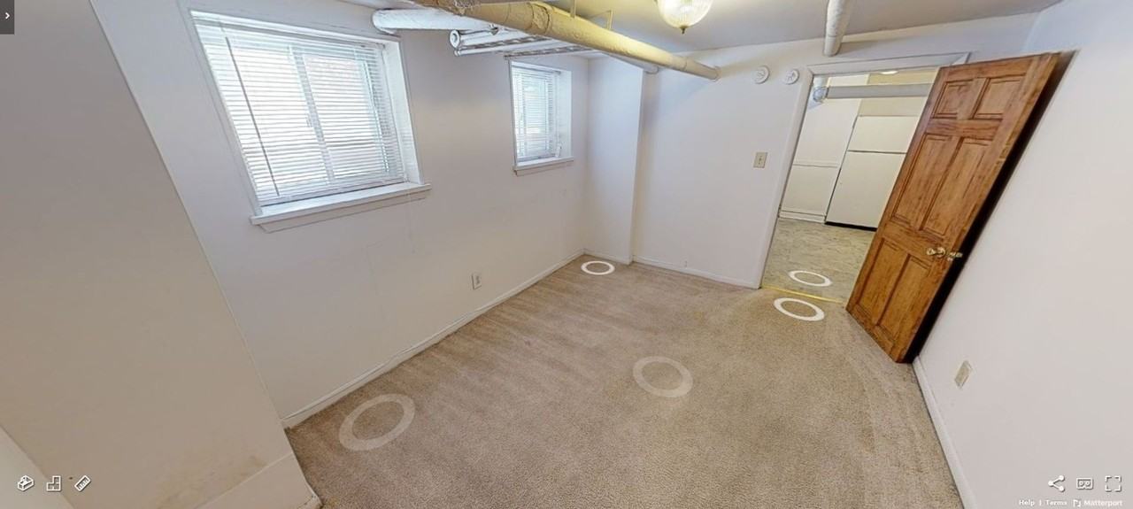 1902 E Linnwood - Photo 6 of 25