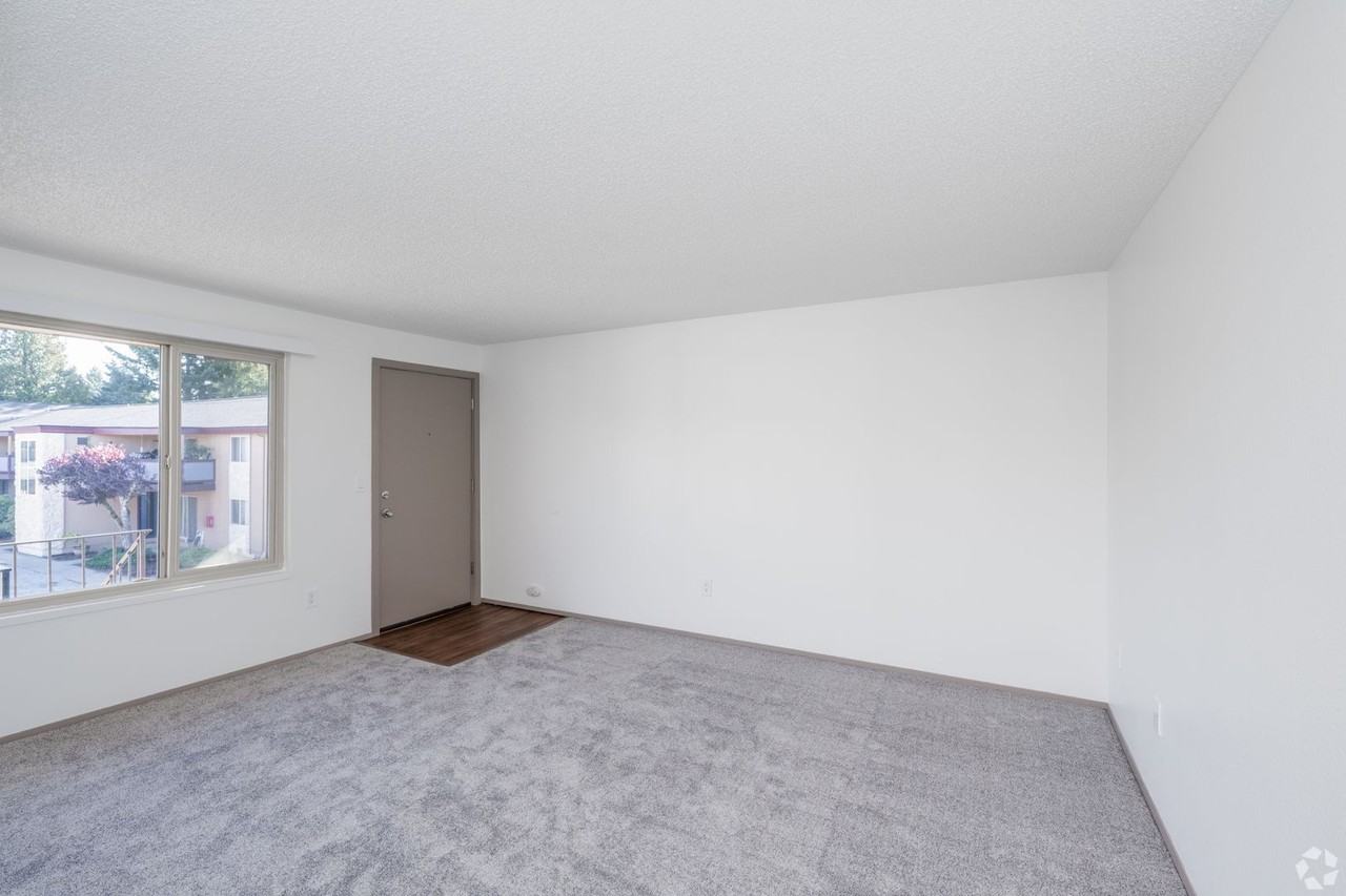 Park Terrace - Photo 3 of 13