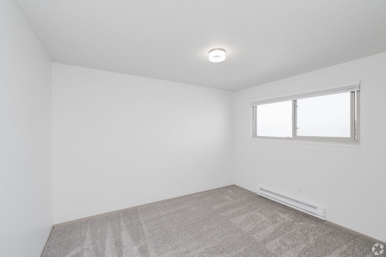 Park Terrace - Photo 4 of 13