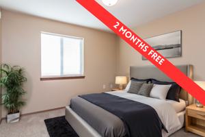 featured image of 912 S Willow Creek Pl