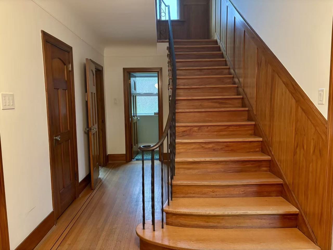 4086 West 8th Avenue - Photo 7 of 15