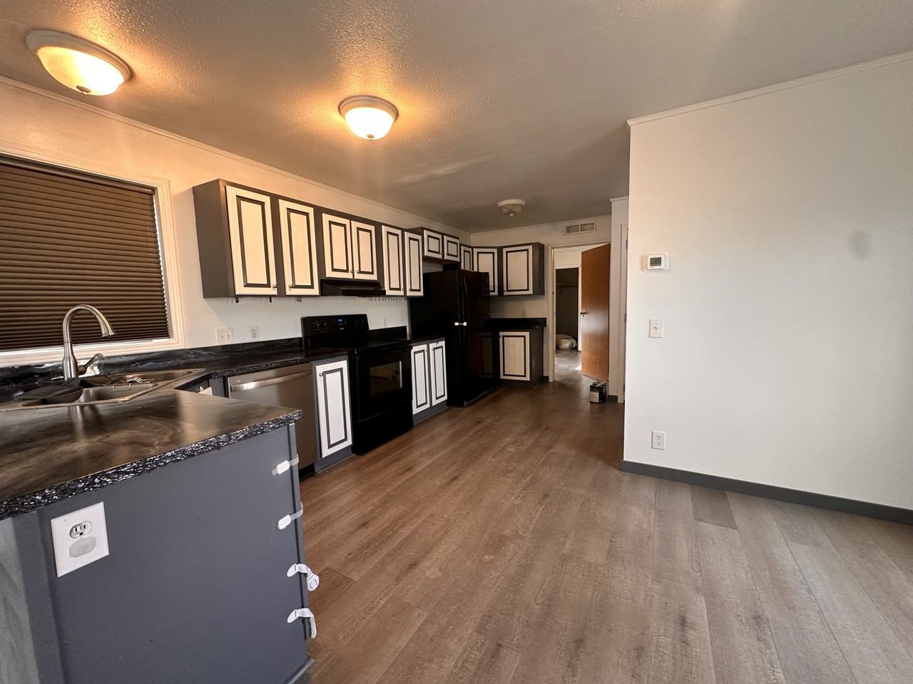 22 Lapin St #22LA - Photo 6 of 36