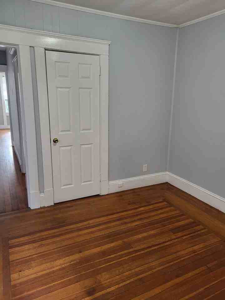 16-20 Sumner Avenue - Photo 7 of 13