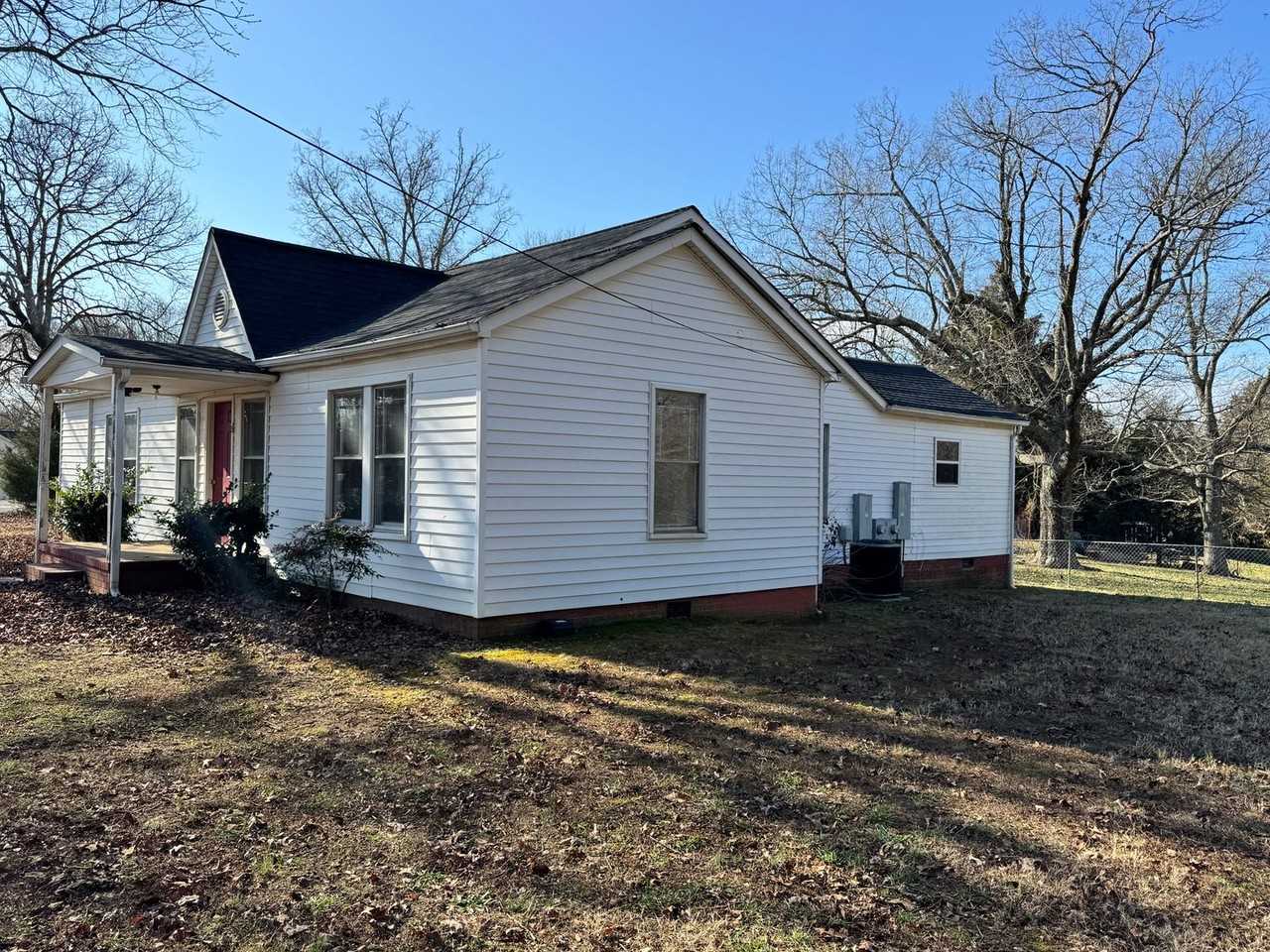 2262 S Lafayette St - Photo 3 of 26