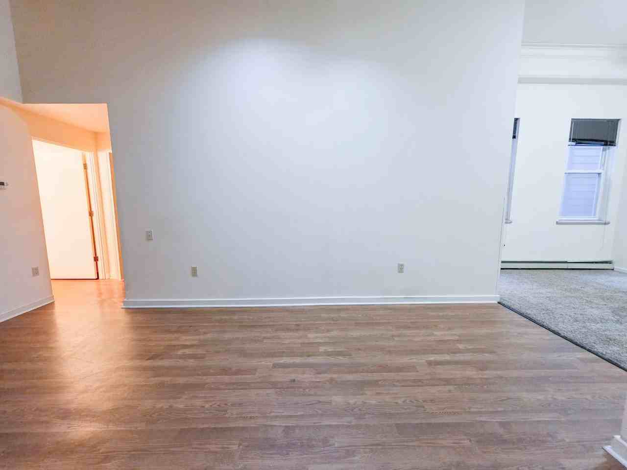 Dunlap Square-Department - Photo 5 of 33