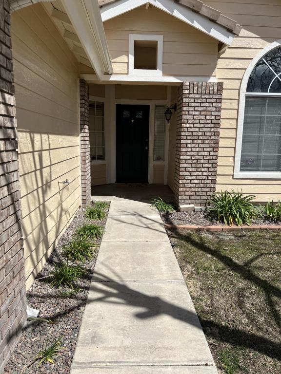 29114 Wayfarer Ln - Photo 5 of 36