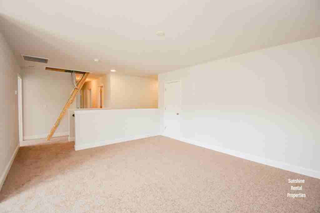 2588 Great Scott Dr - Photo 6 of 13