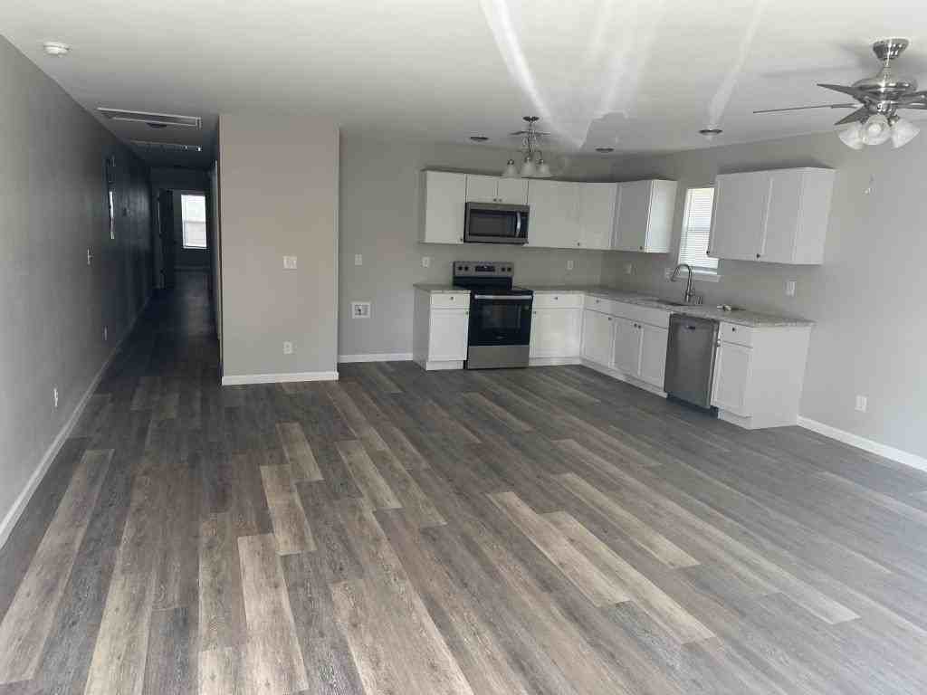 1019 N Quincy Ave Unit B - Photo 2 of 17